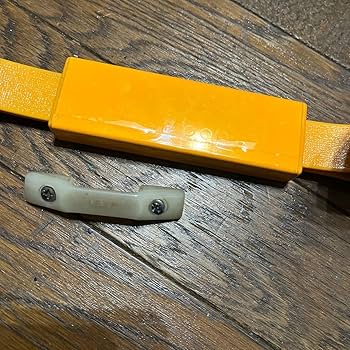 Amazon.co.jp: 鉄道部品 優先席 つり革 留め具付き 東急 JR 私鉄